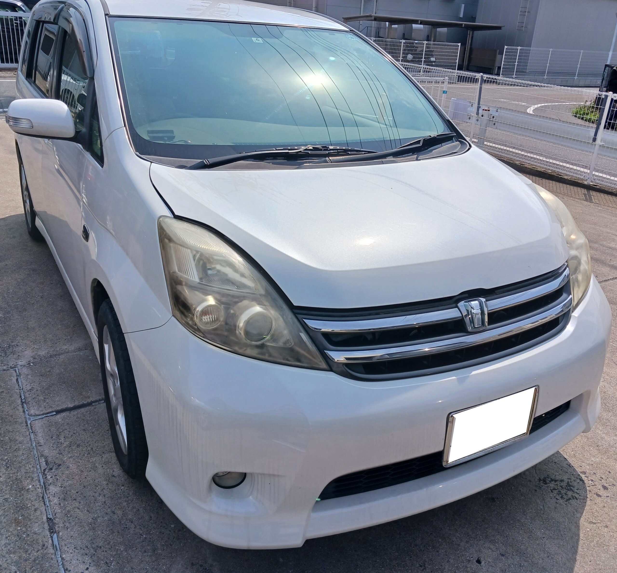 トヨタ アイシス