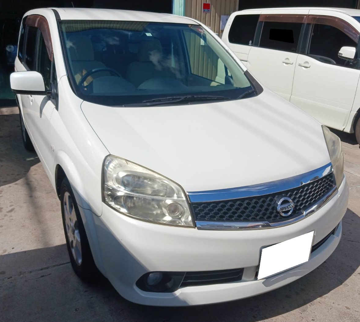 日産 ラフェスタ