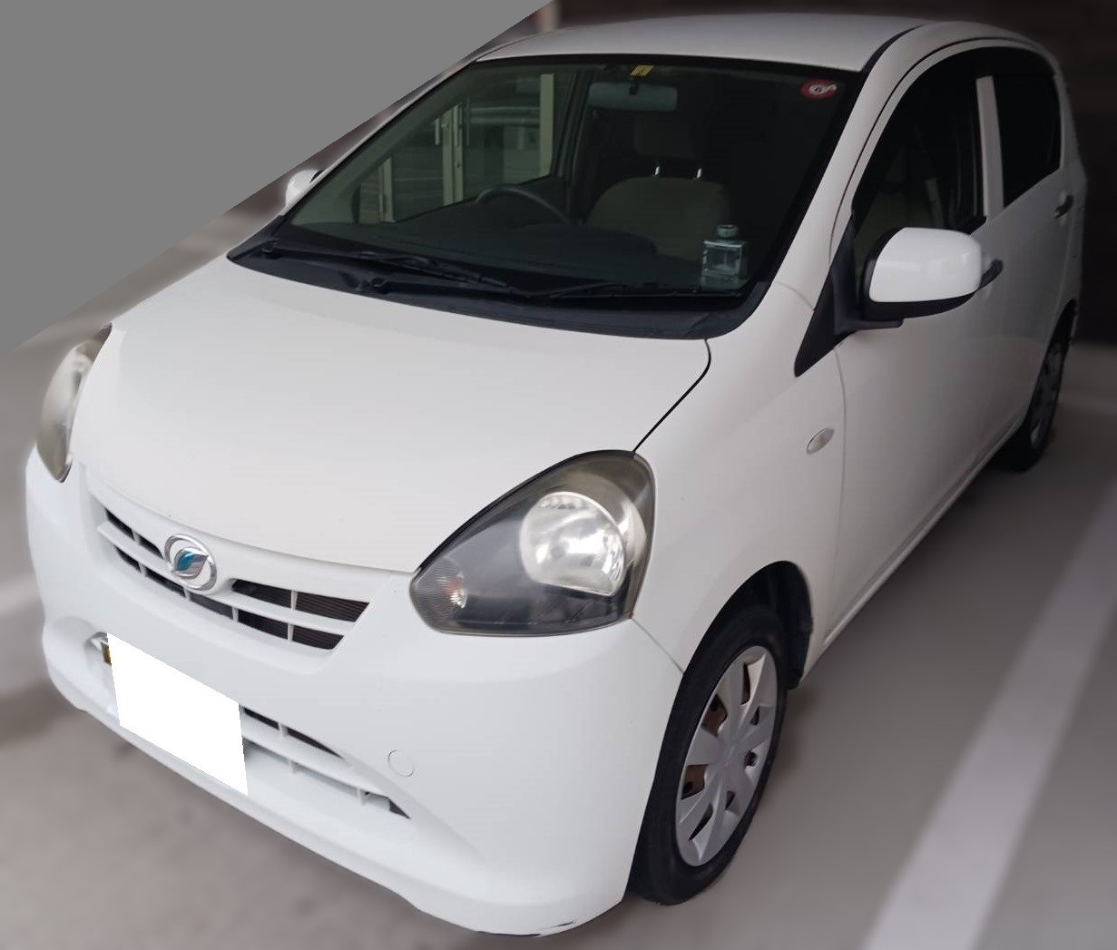 ダイハツ ミライース