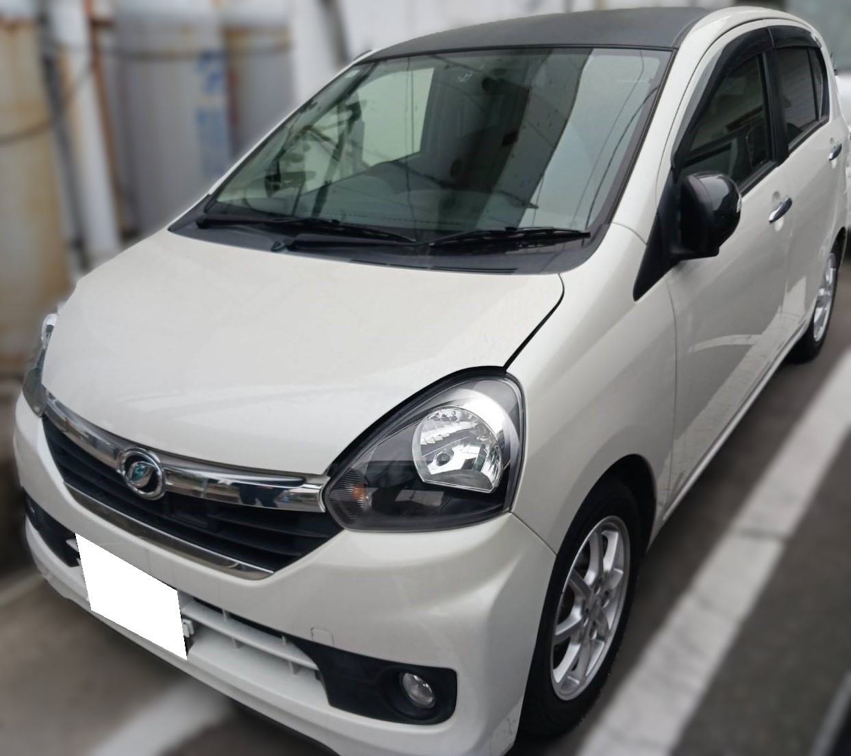 ダイハツ ミライース