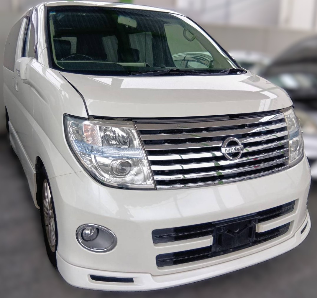 日産 エルグランド