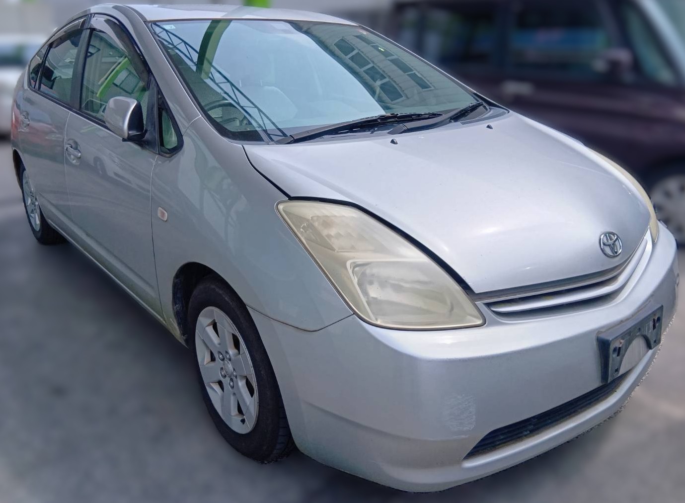 トヨタ プリウス