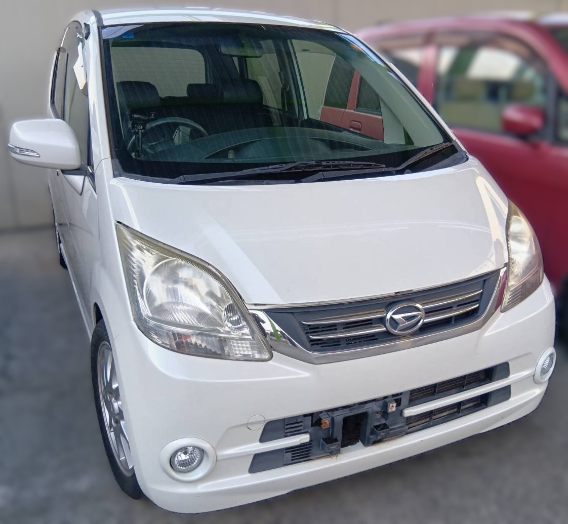 ダイハツ ムーブ