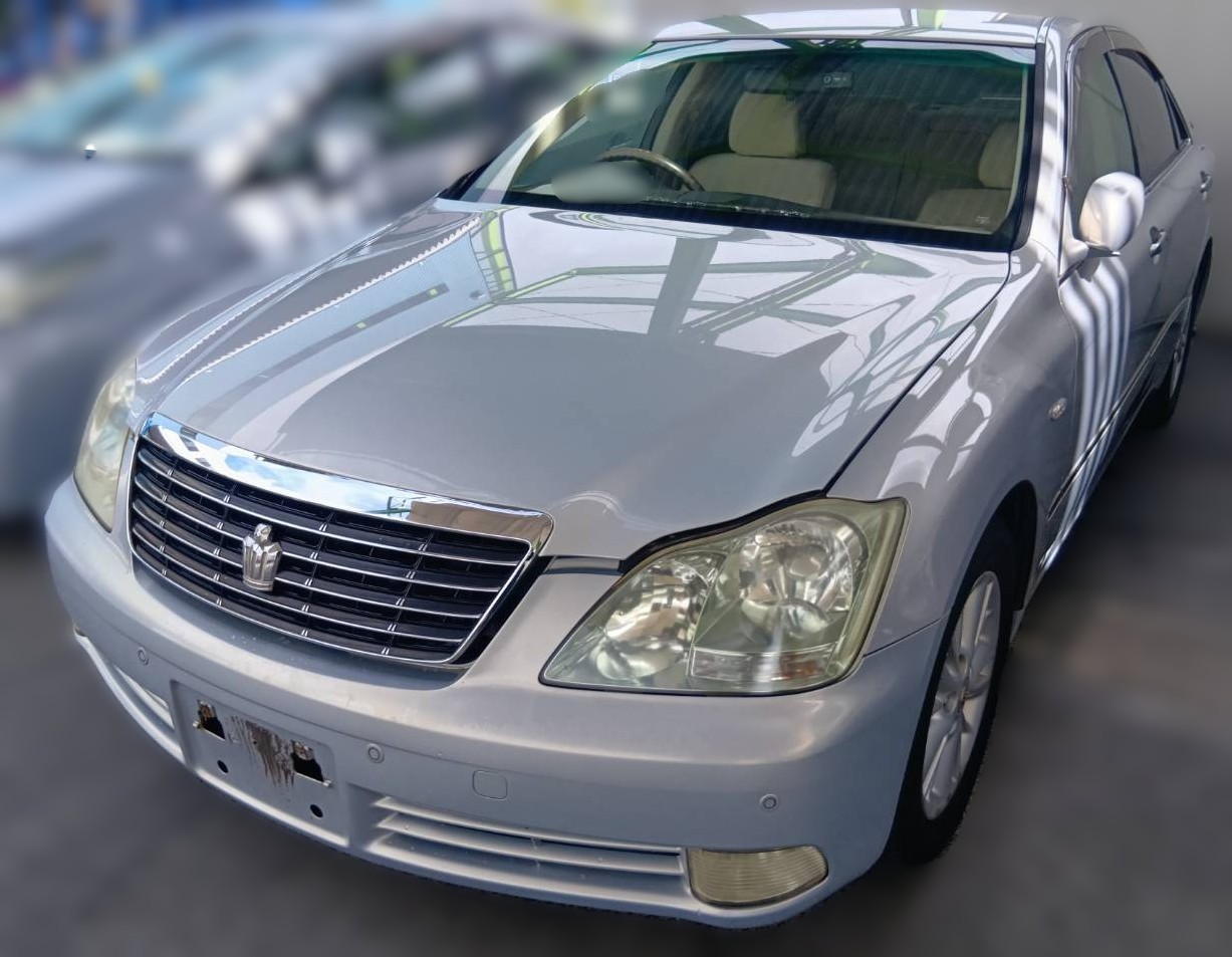 トヨタ クラウン