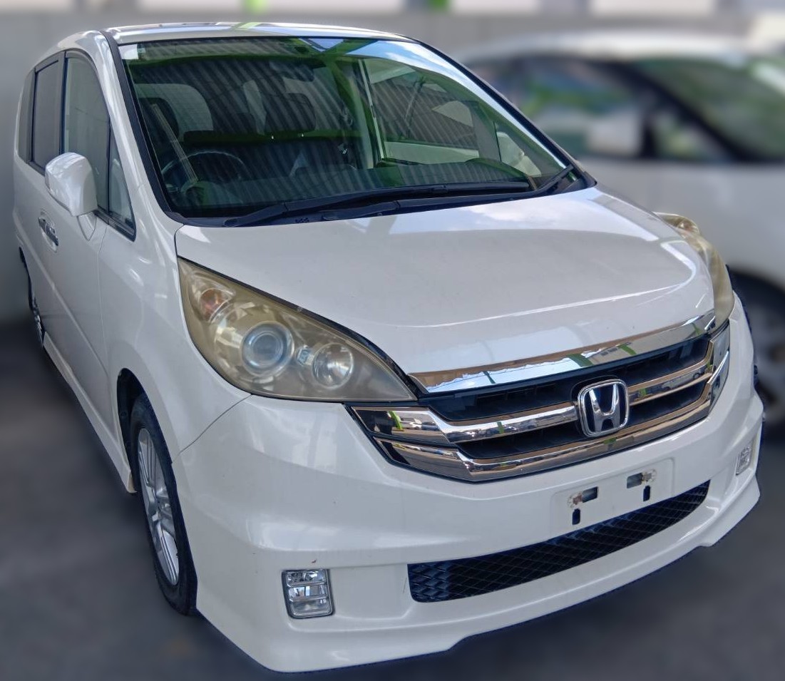 ホンダ ステップワゴンスパーダ