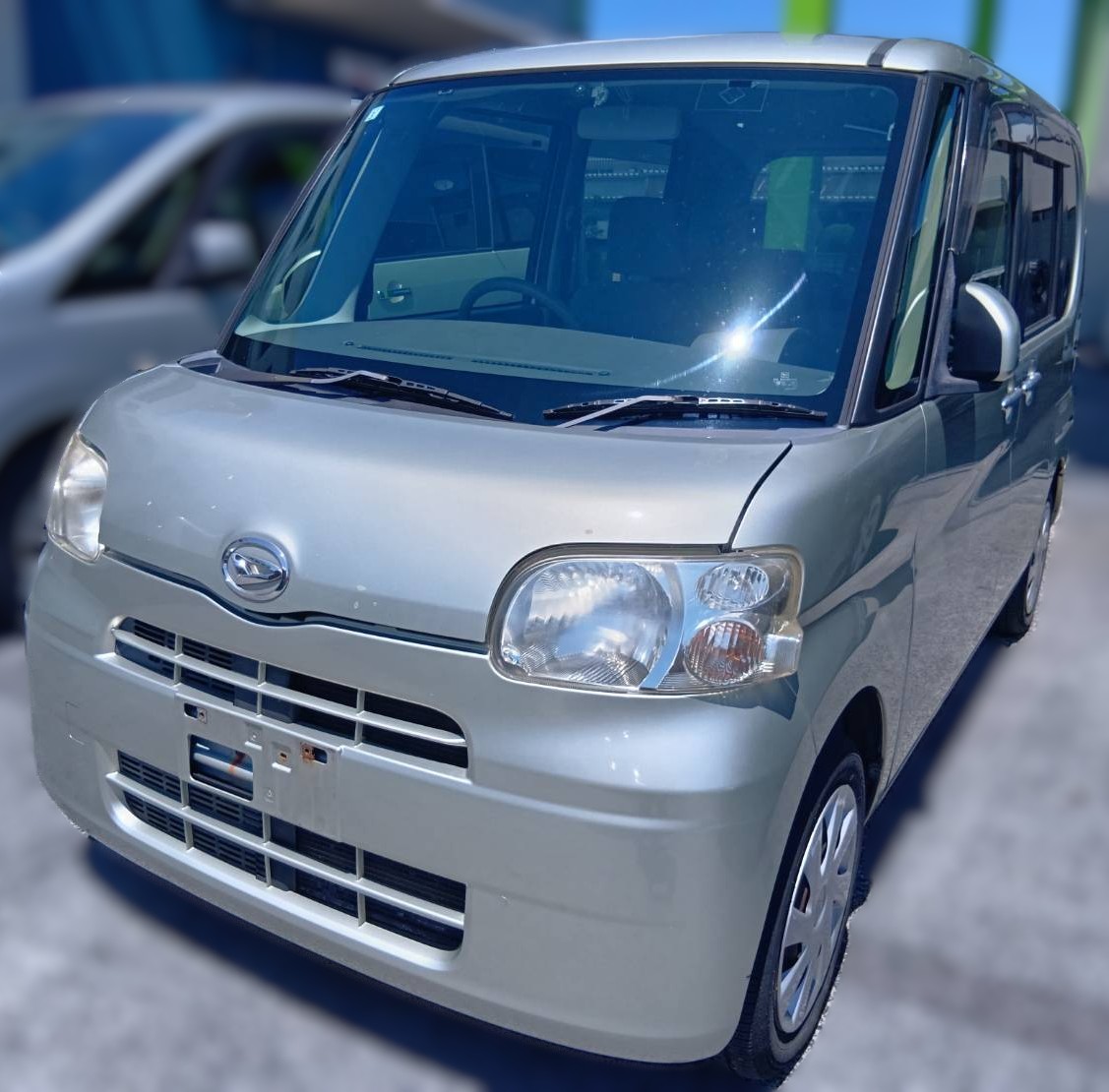 ダイハツ タント