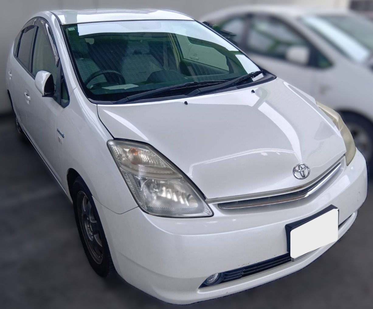 トヨタ プリウス