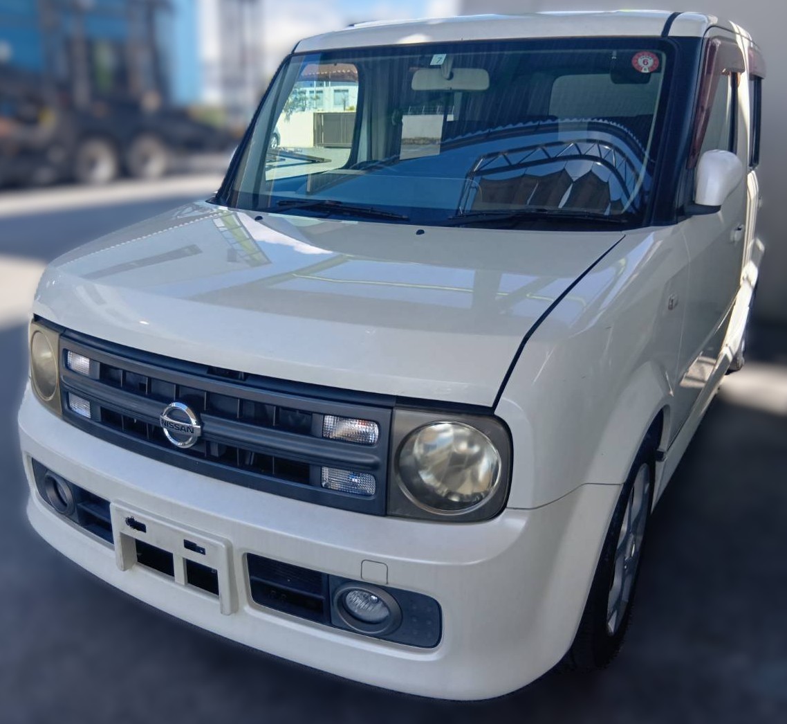 日産 キューブ