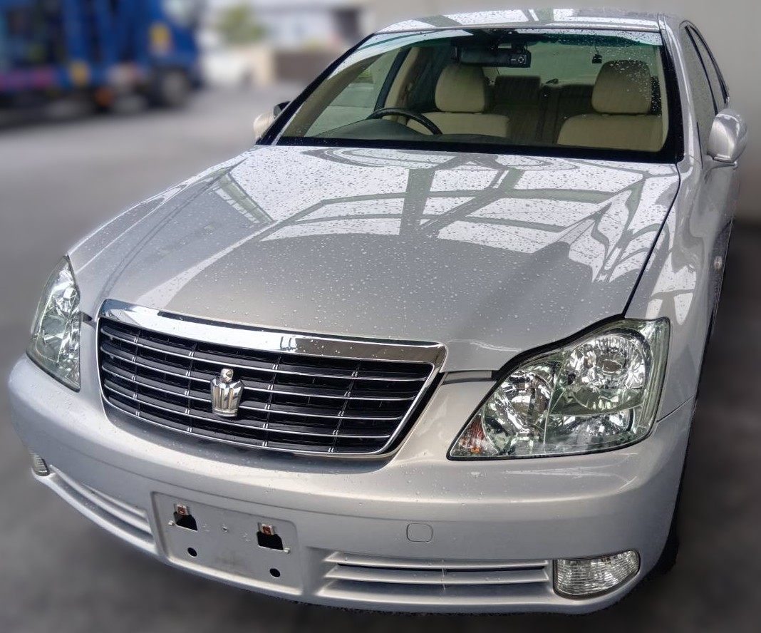 トヨタ クラウン