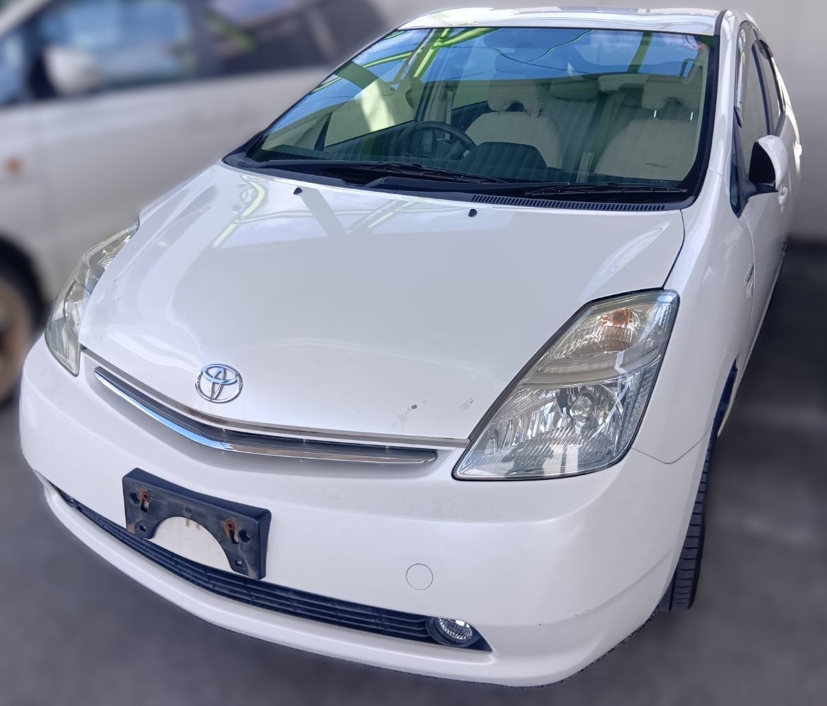 トヨタ プリウス