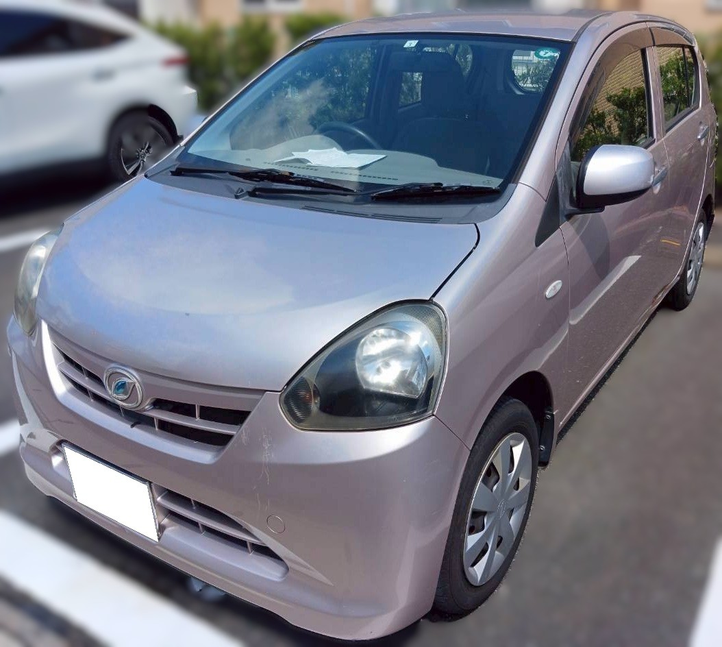 ダイハツ ミライース