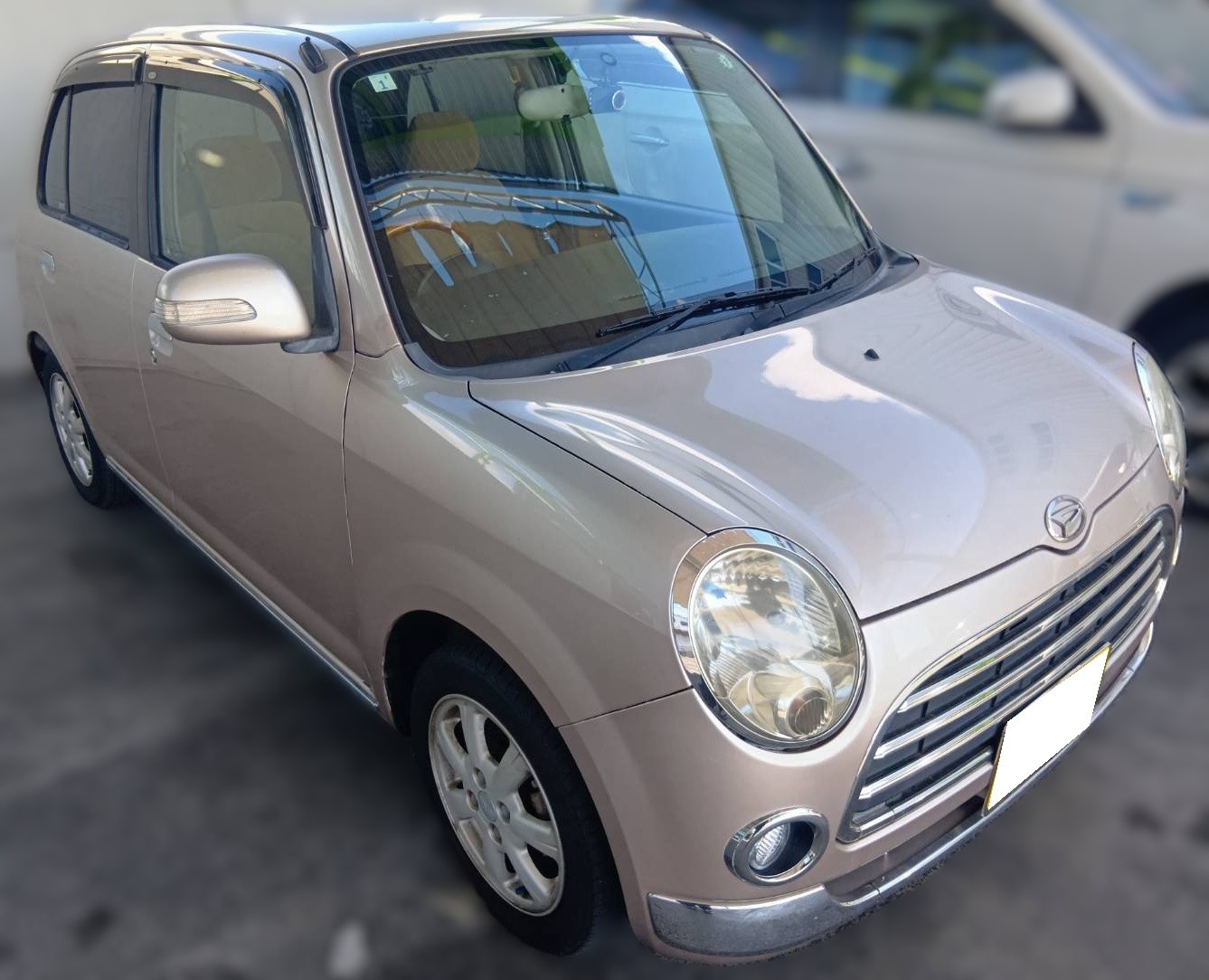 ダイハツ ミラジーノ