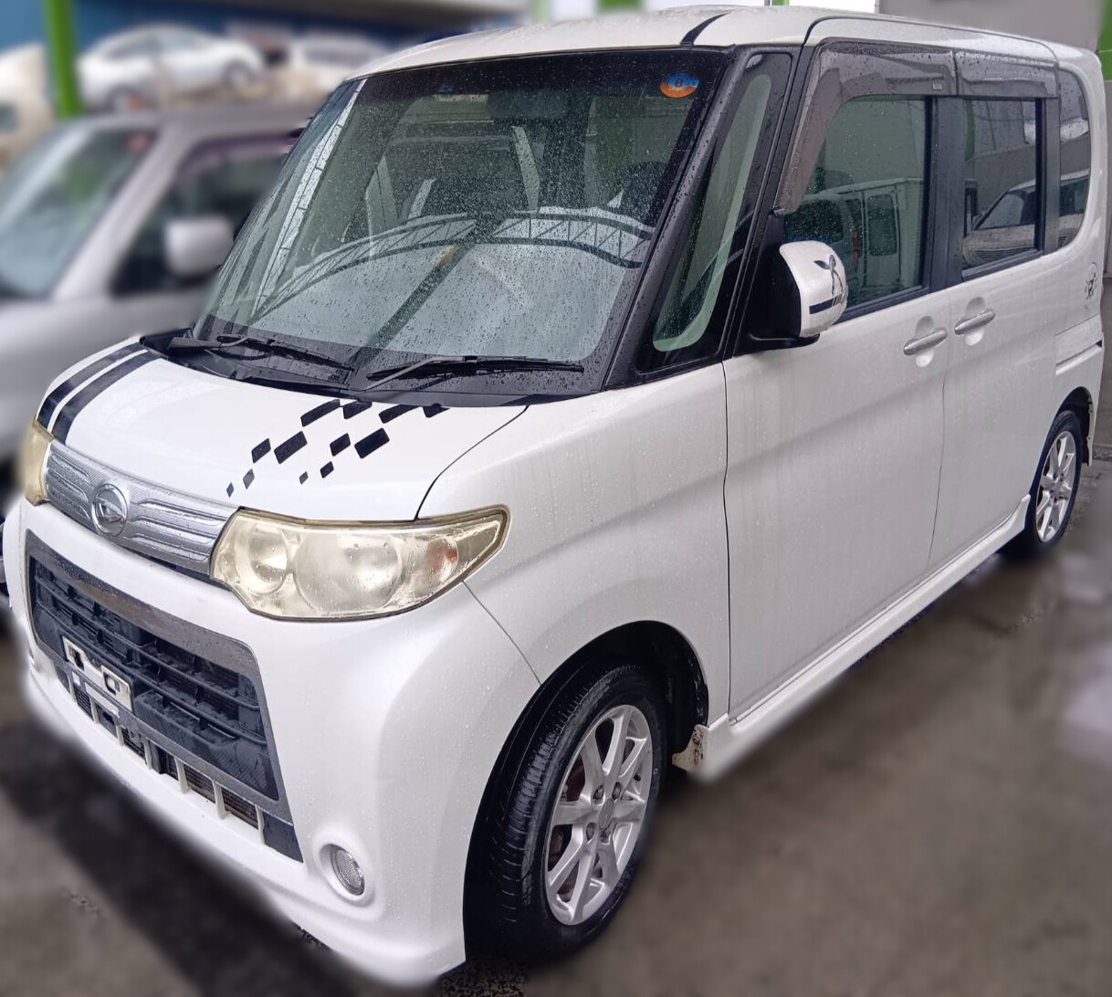 ダイハツ タント