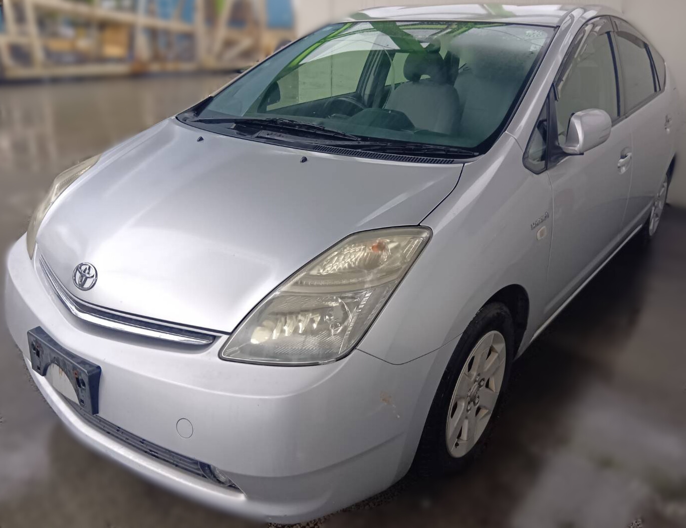 トヨタ プリウス